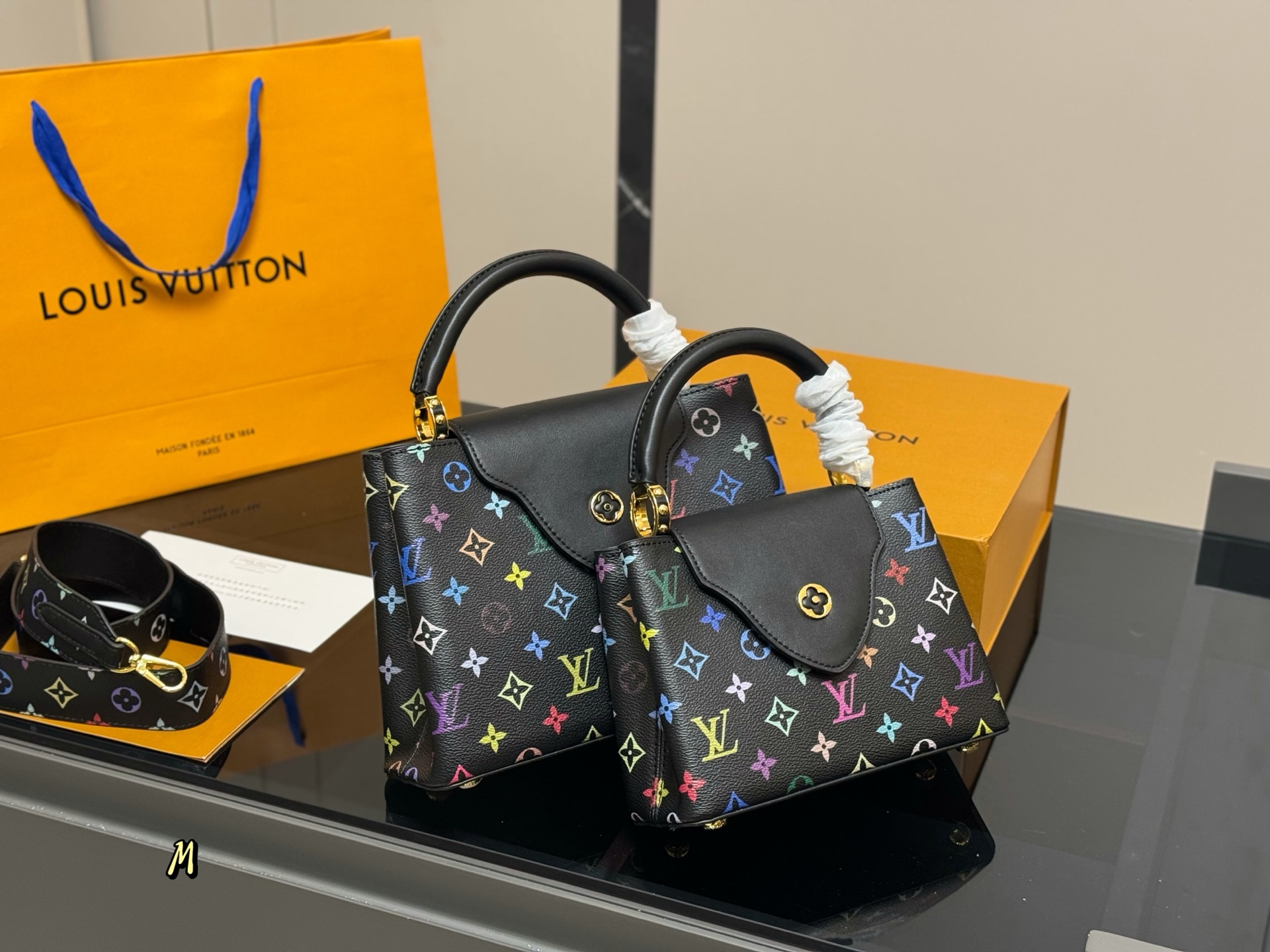 L style Capucines Bag 21*15/27*18cm 