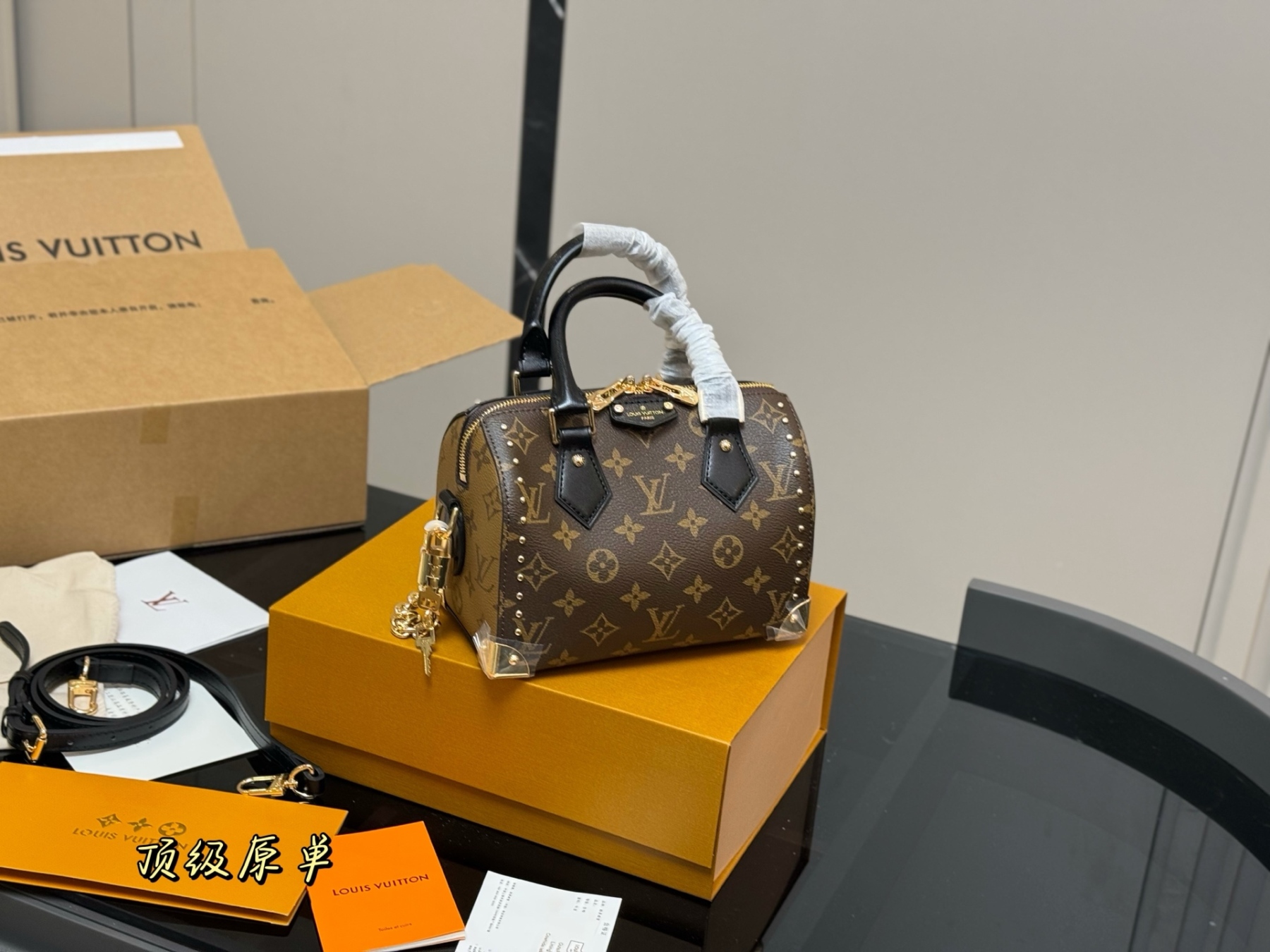 L style Pillow bag21*14cm