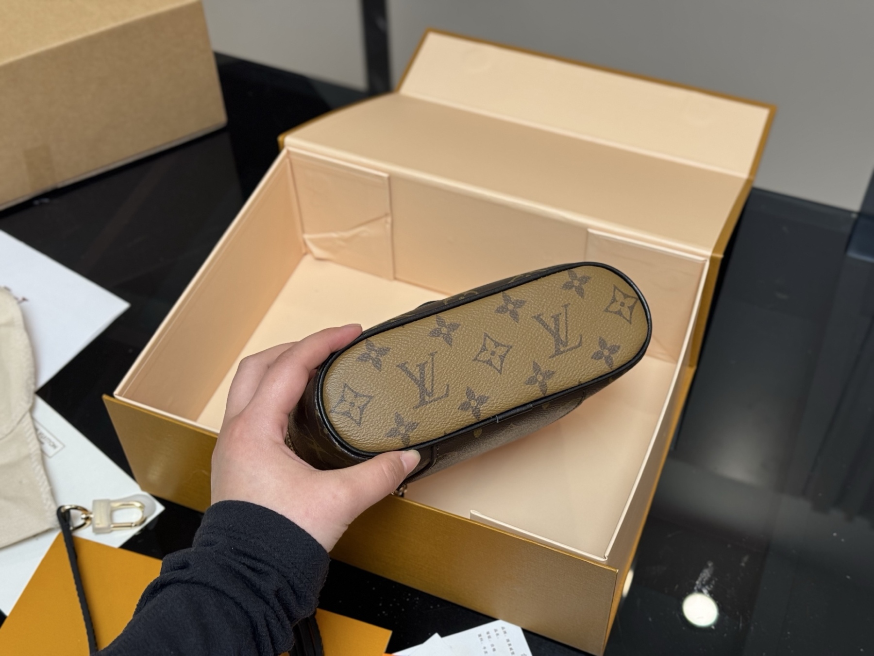 L Style Cosmetic bag19*12cm