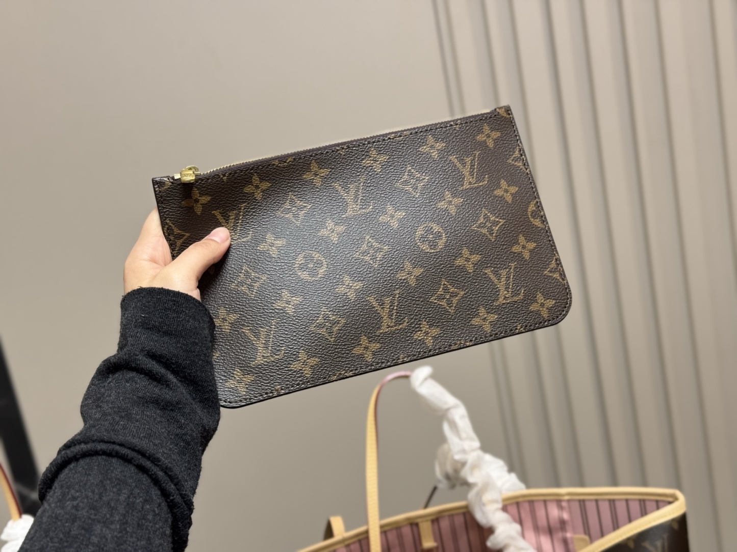 L style Medium Shopping Bag32*28cm