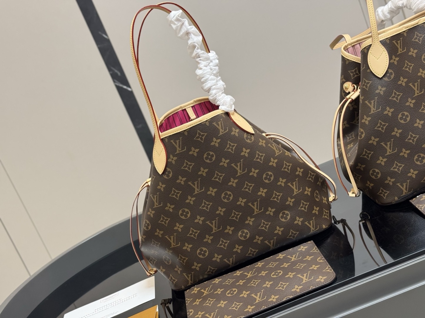 L style Medium Shopping Bag32*28cm