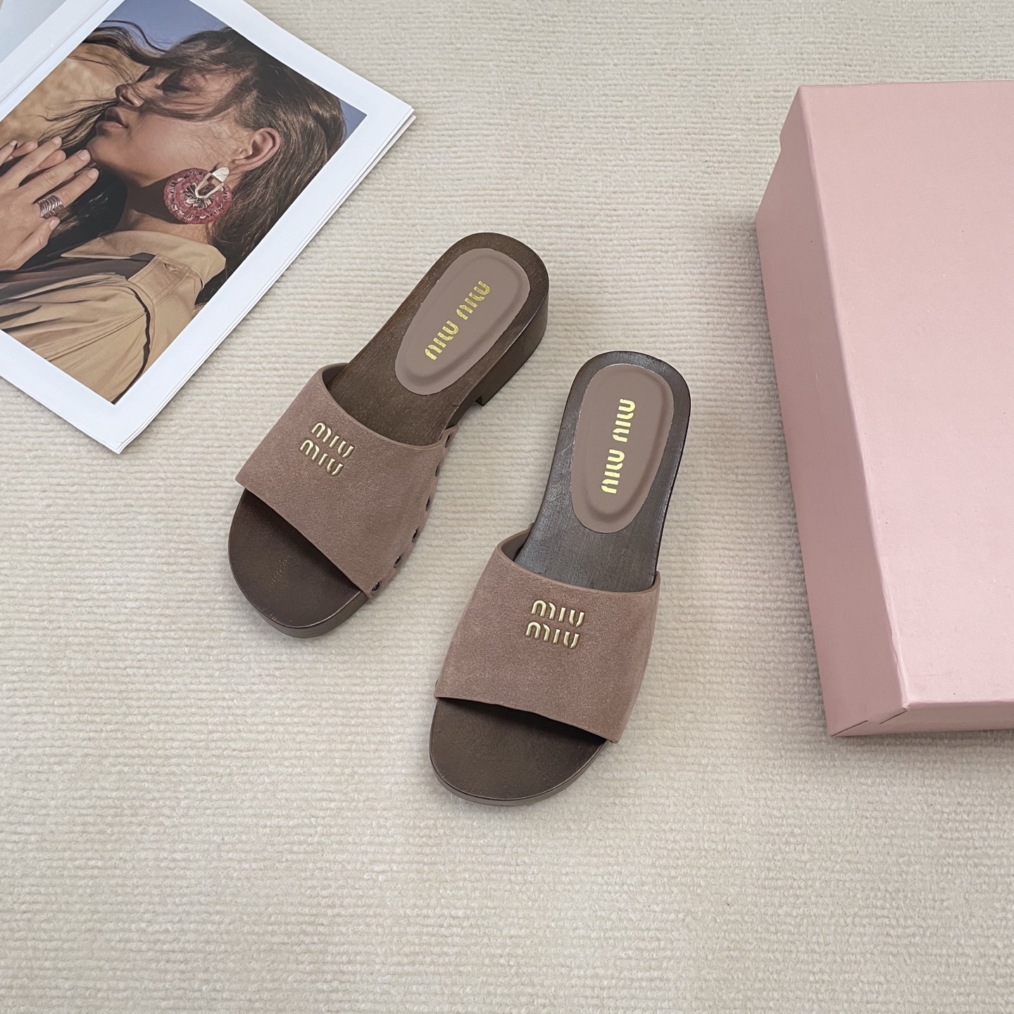 M Style Candy-colored platform slippers