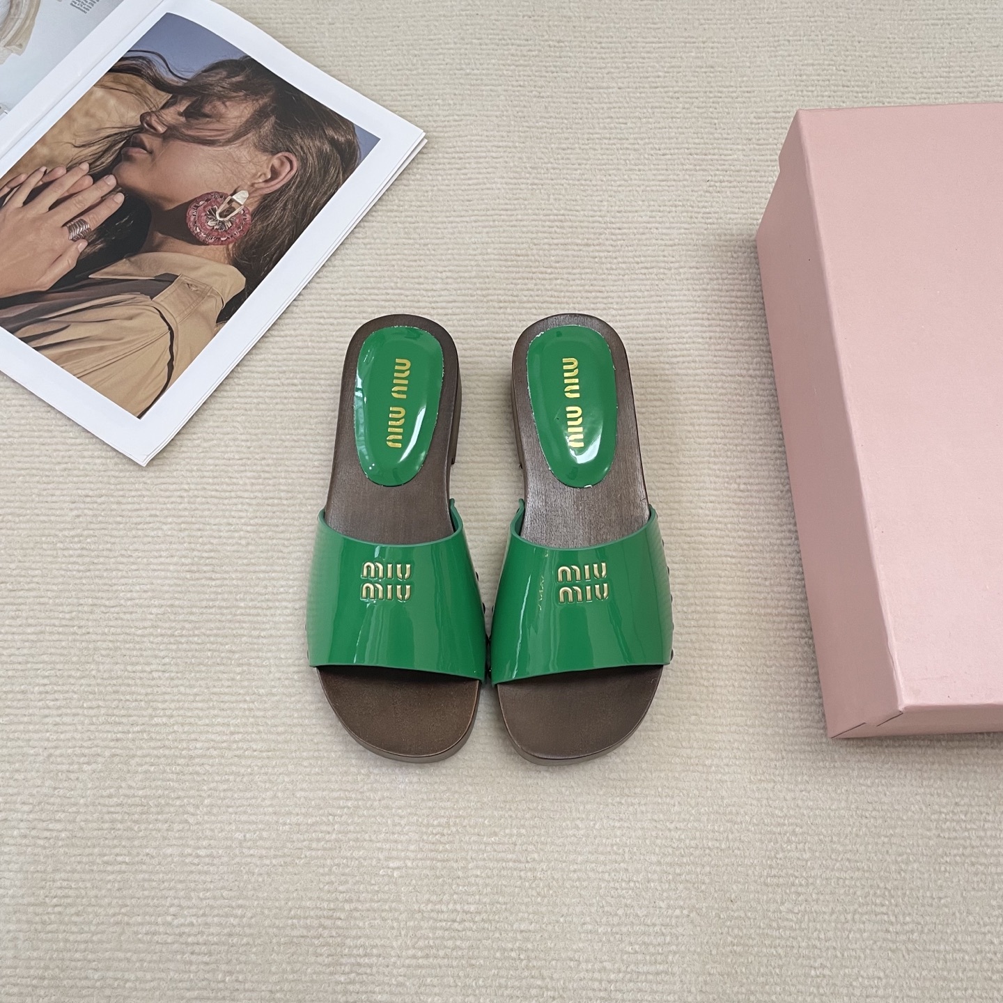 M Style Candy-colored platform slippers