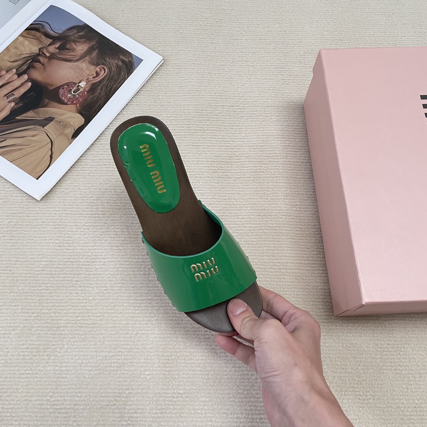 M Style Candy-colored platform slippers