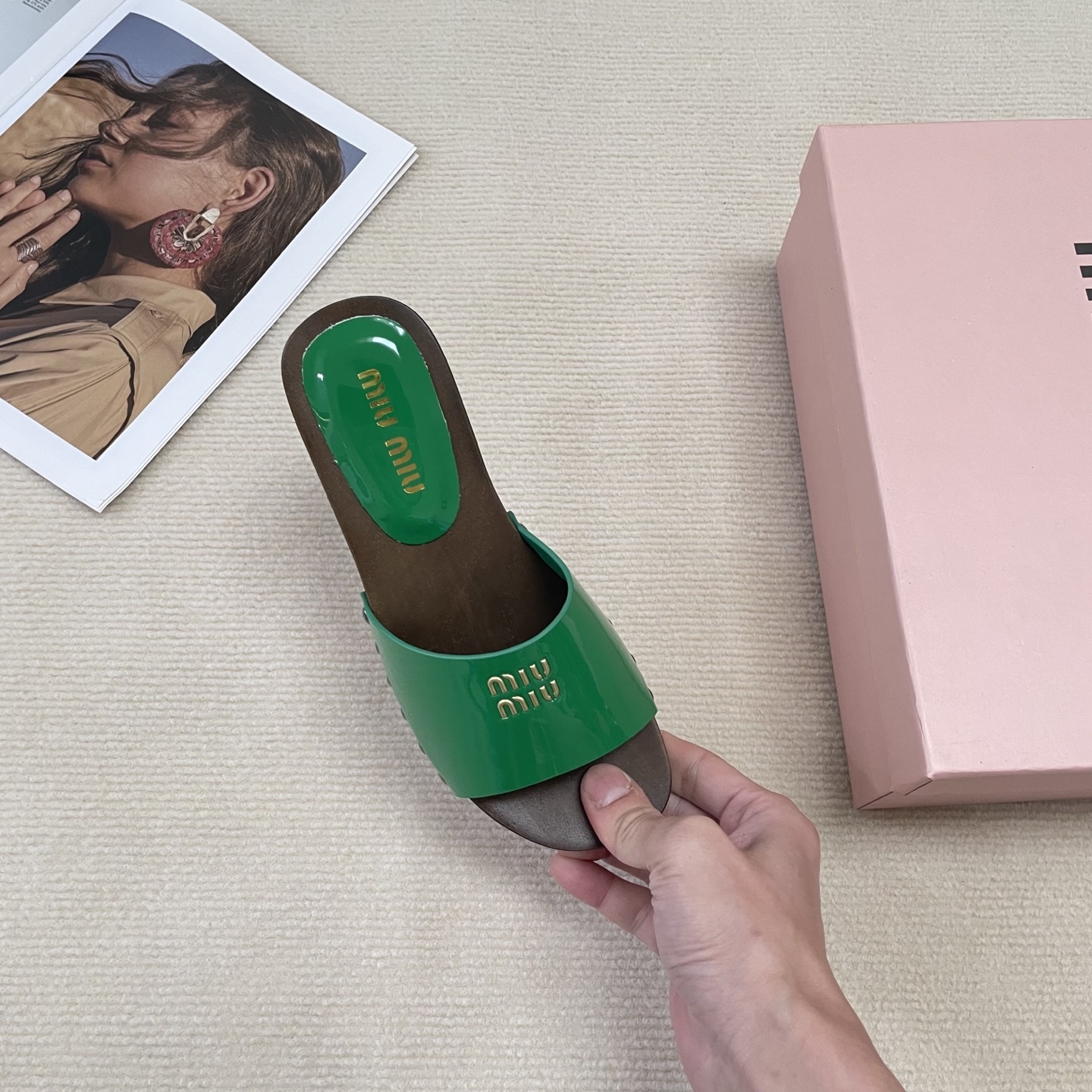 M Style Candy-colored platform slippers