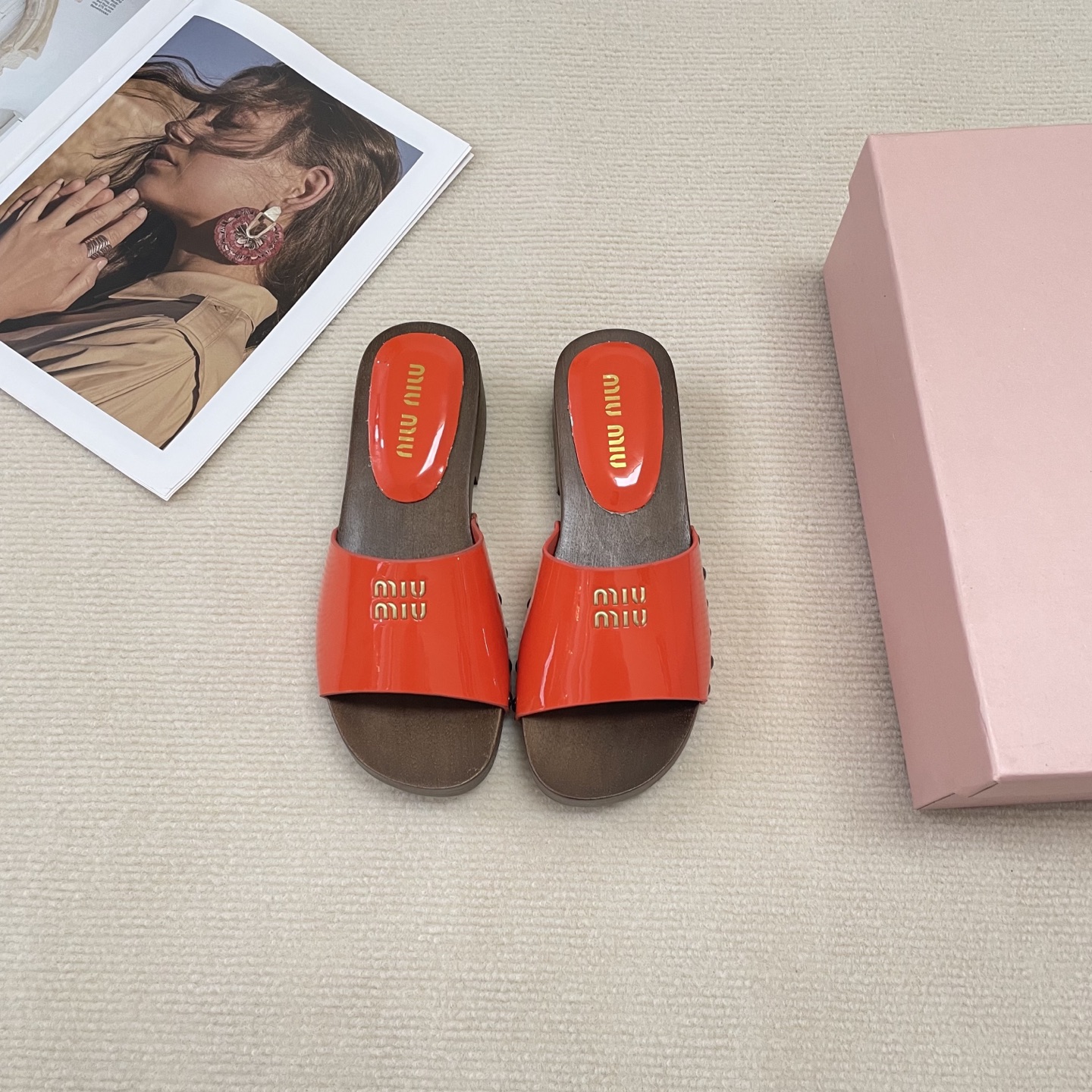 M Style Candy-colored platform slippers