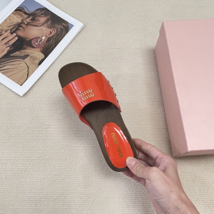 M Style Candy-colored platform slippers