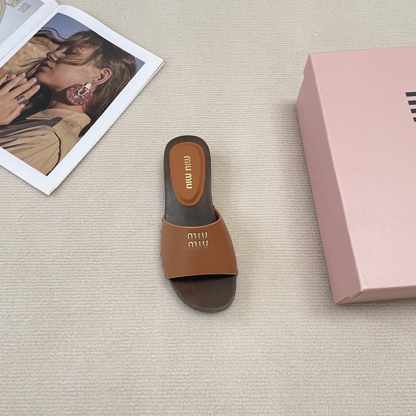 M Style Candy-colored platform slippers