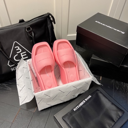 A Style Platform Slippers