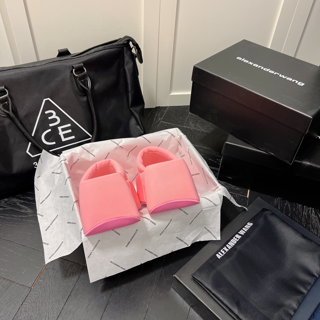 A Style Platform Slippers