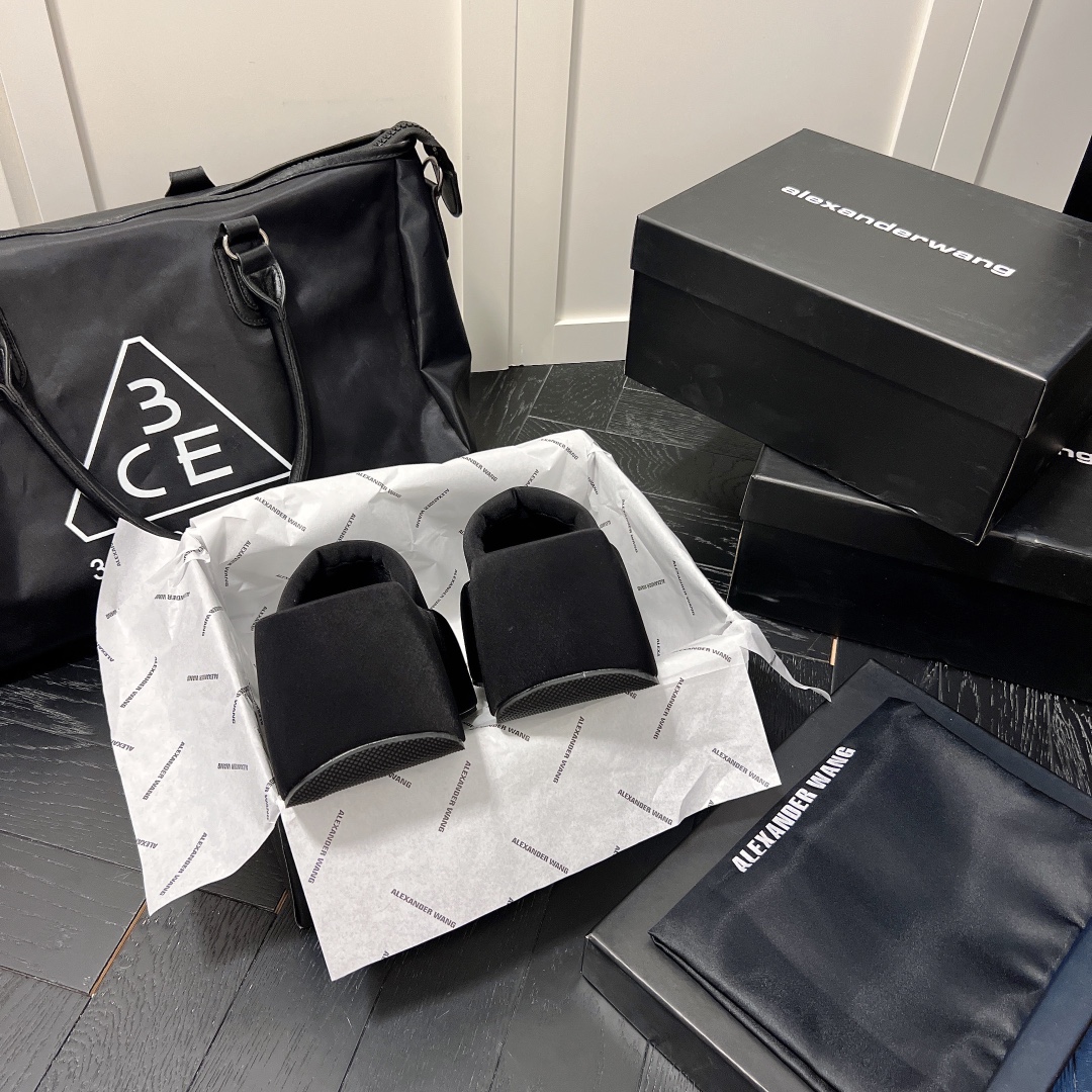 A Style Platform Slippers