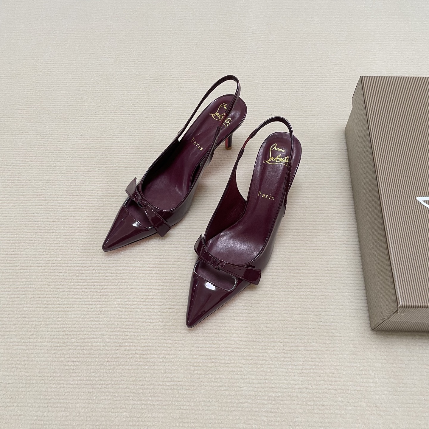 C Style Red Bottom Bow Pointed High Heel Sandals 6CM/8CM