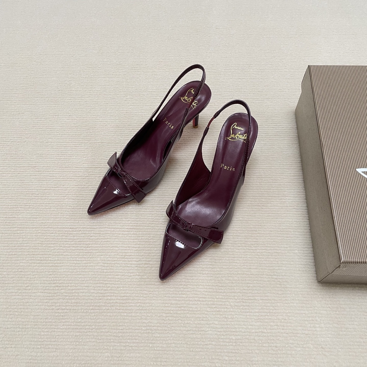 C Style Red Bottom Bow Pointed High Heel Sandals 6CM/8CM