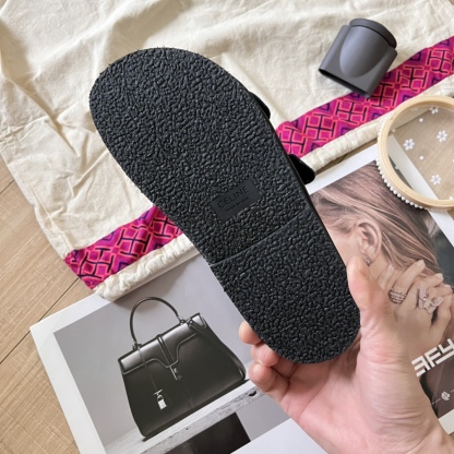 C Style retro print platform slippers