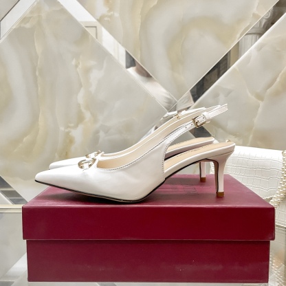 V Style small V buckle pointed stiletto/high heel sandals 6CM