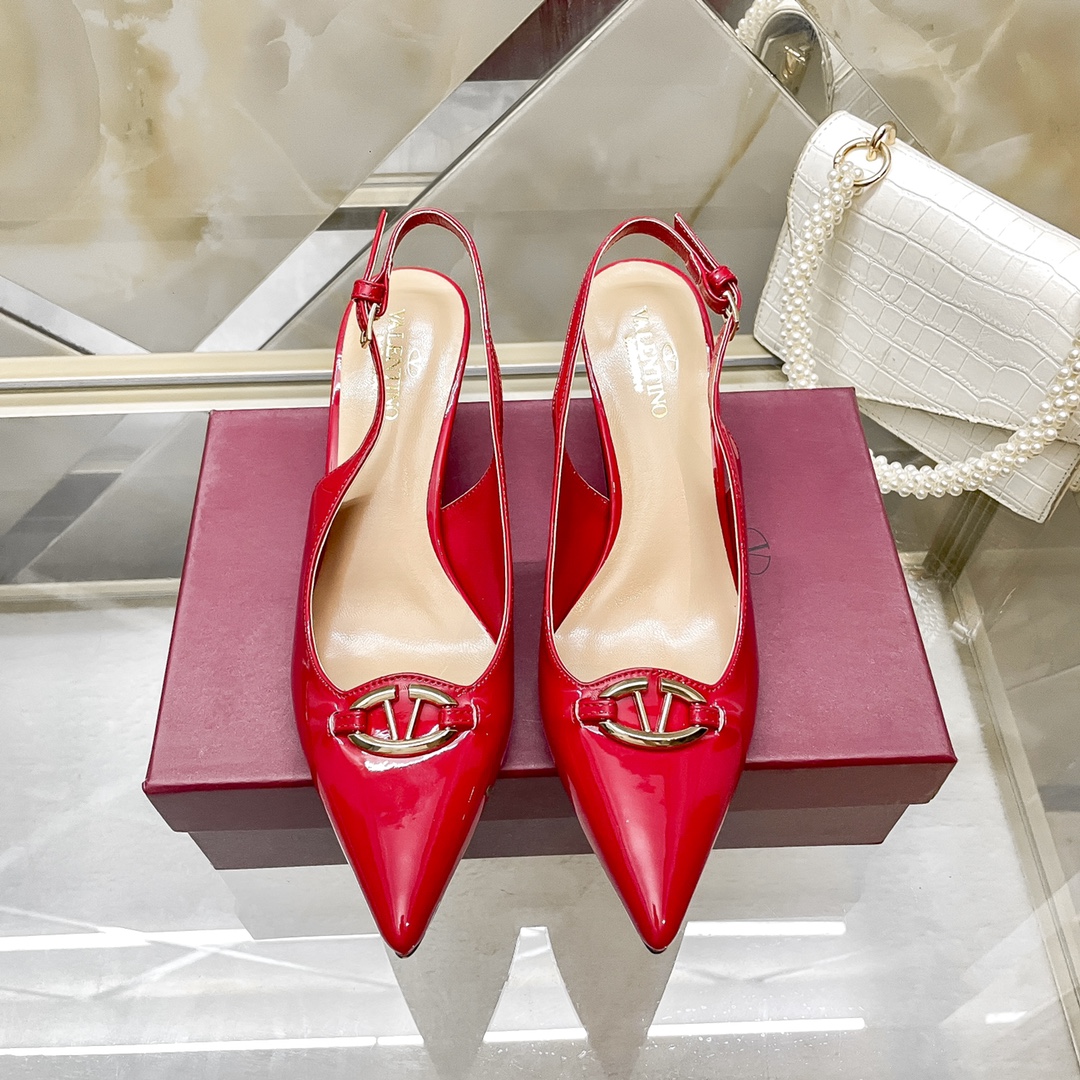 V Style small V buckle pointed stiletto/high heel sandals 6CM