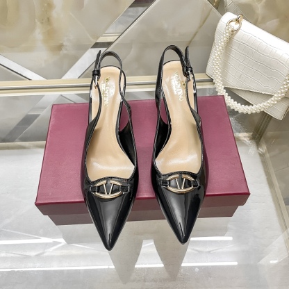 V Style small V buckle pointed stiletto/high heel sandals 6CM