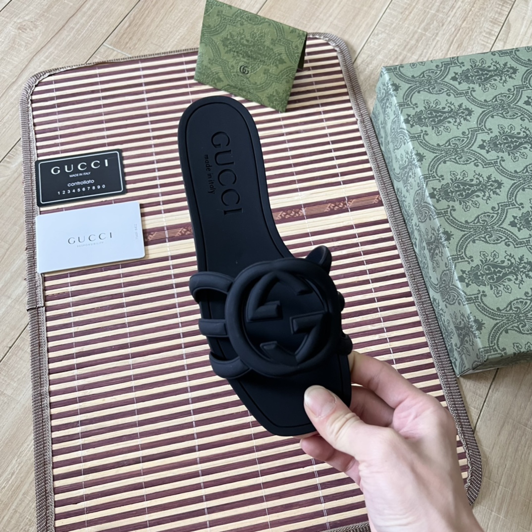 G Style Beach Jelly Shoes