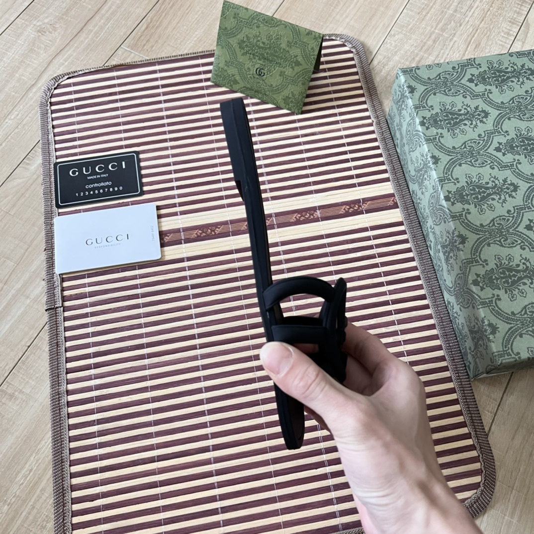 G Style Beach Jelly Shoes