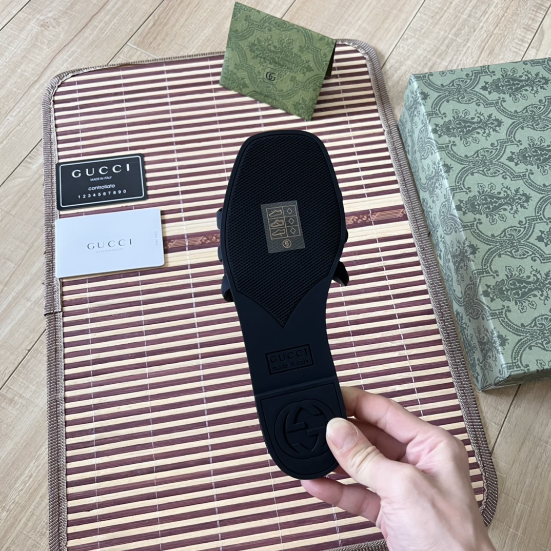 G Style Beach Jelly Shoes