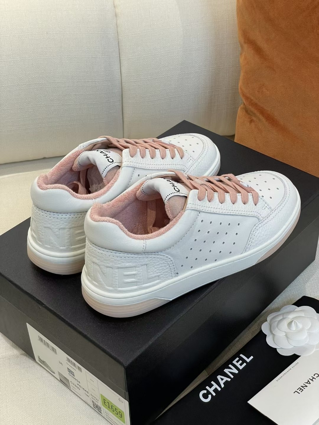 C Style Panda Color Sports Sneakers