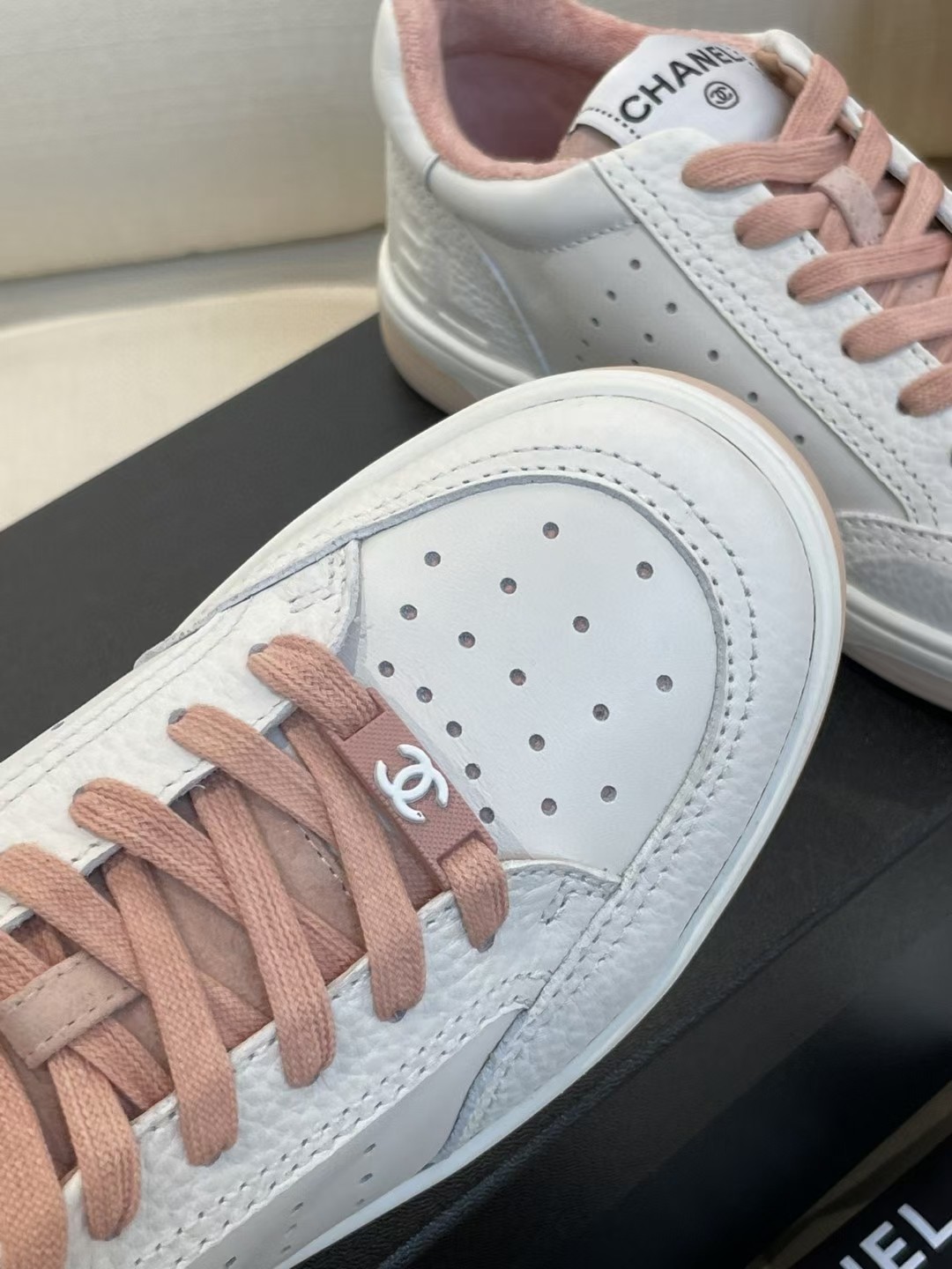 C Style Panda Color Sports Sneakers