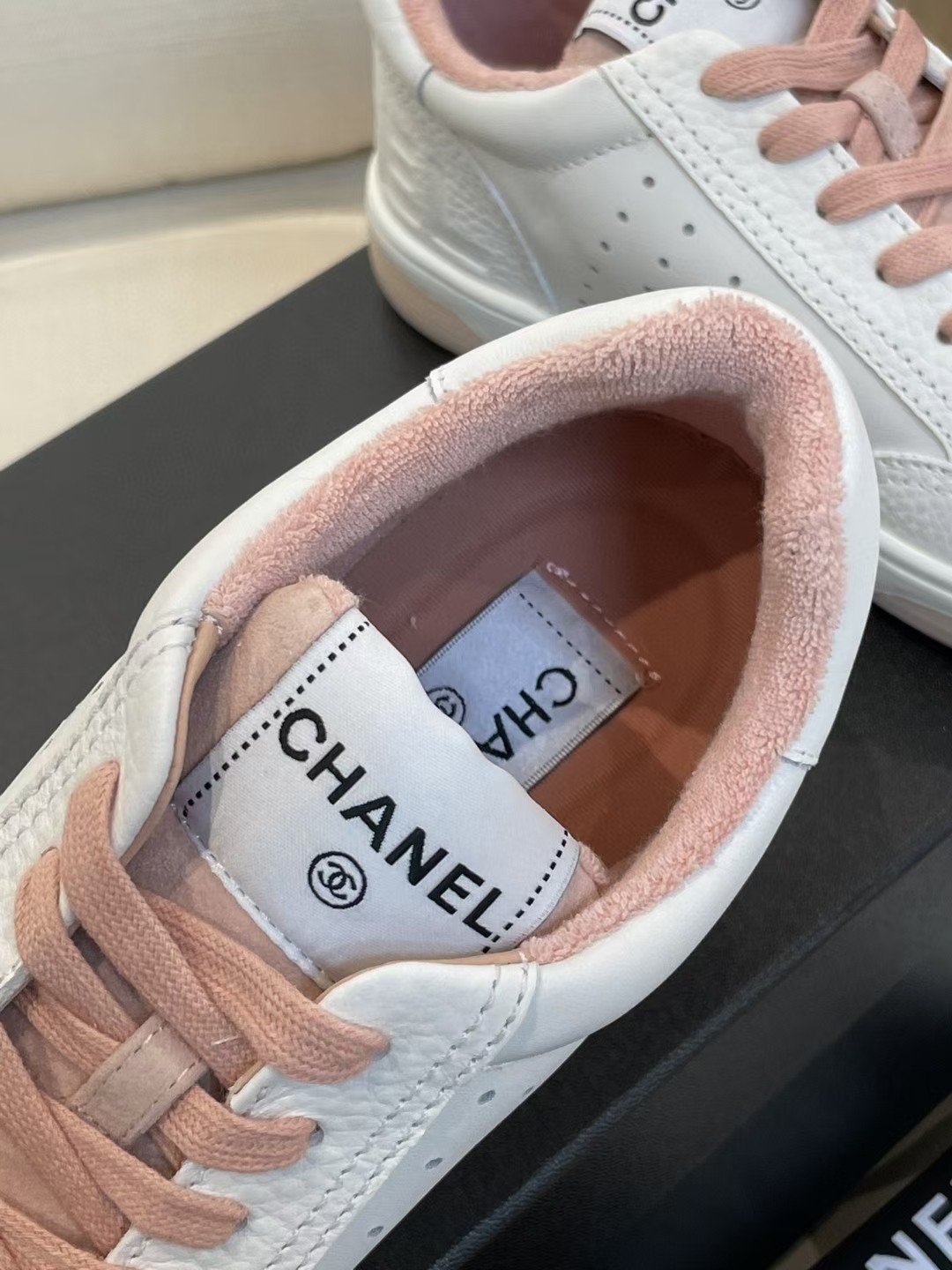 C Style Panda Color Sports Sneakers