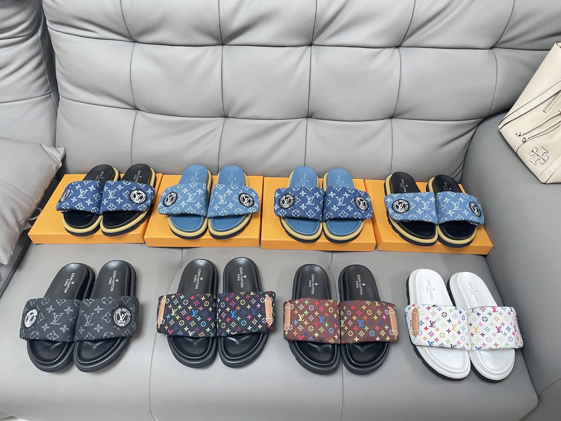 L Style Casual Velcro Slippers