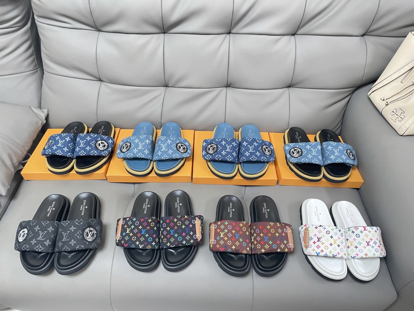 L Style Casual Velcro Slippers