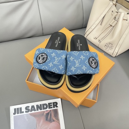 L Style Casual Velcro Slippers