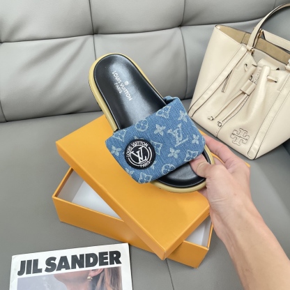 L Style Casual Velcro Slippers