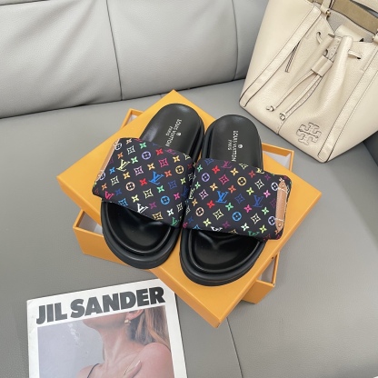 L Style Casual Velcro Slippers