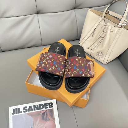 L Style Casual Velcro Slippers