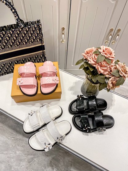 L Style flower velcro slippers