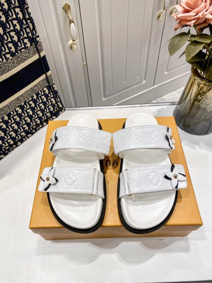 L Style flower velcro slippers