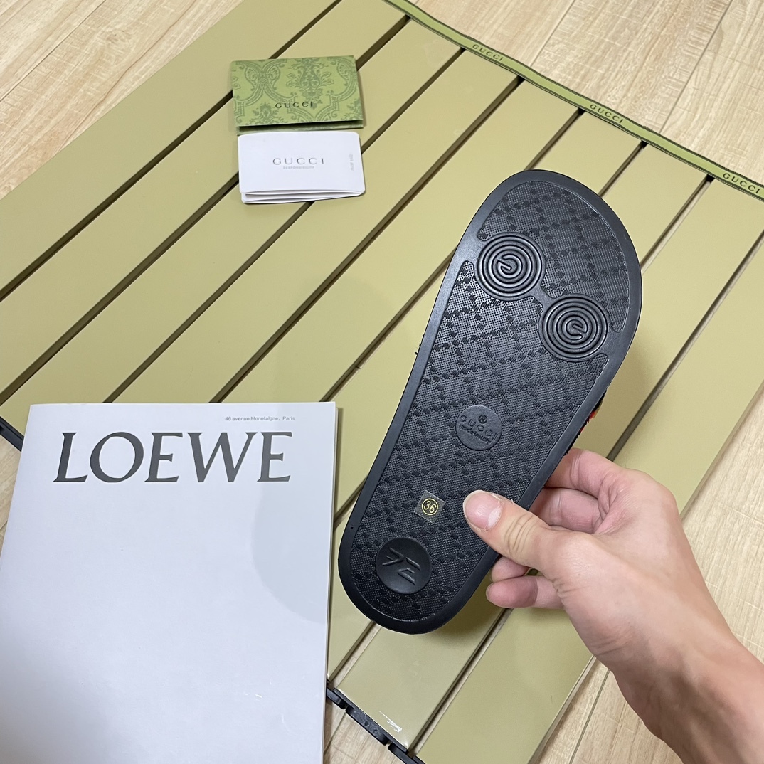 G Style Beach Slippers