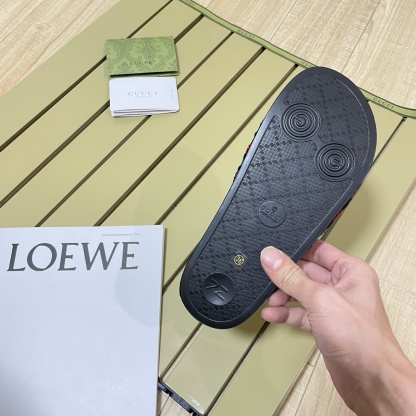 G Style Beach Slippers