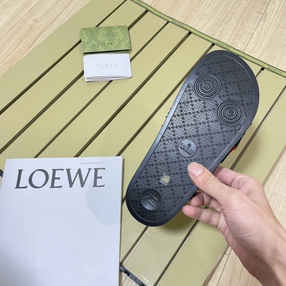 G Style Beach Slippers