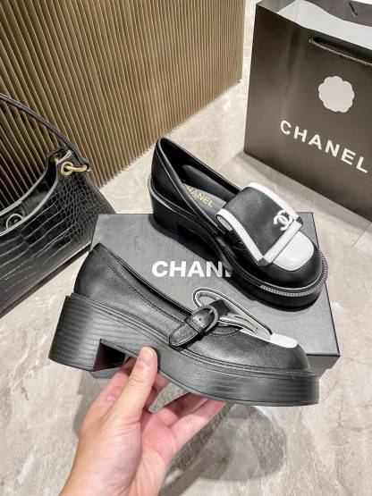 C Style: College Style Black and White Panda Chunky Heel Shoes 5CM