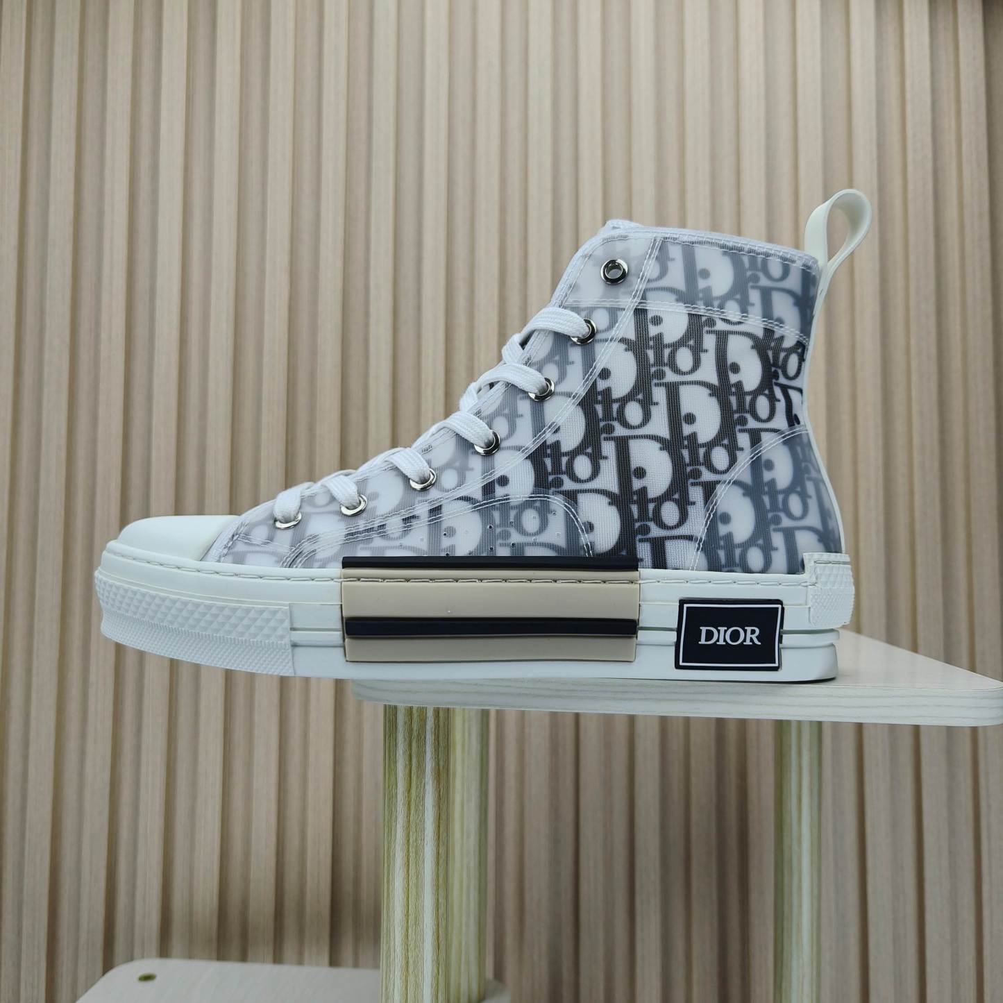 D Style casual high-top sneakers