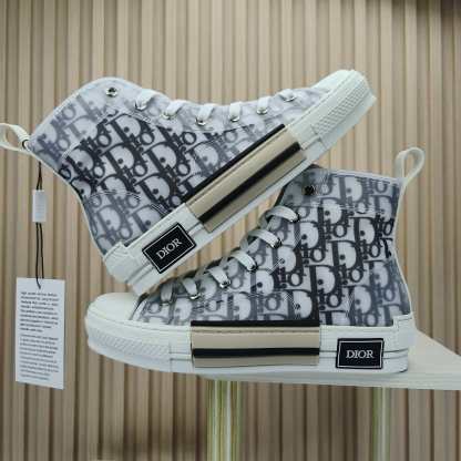 D Style casual high-top sneakers