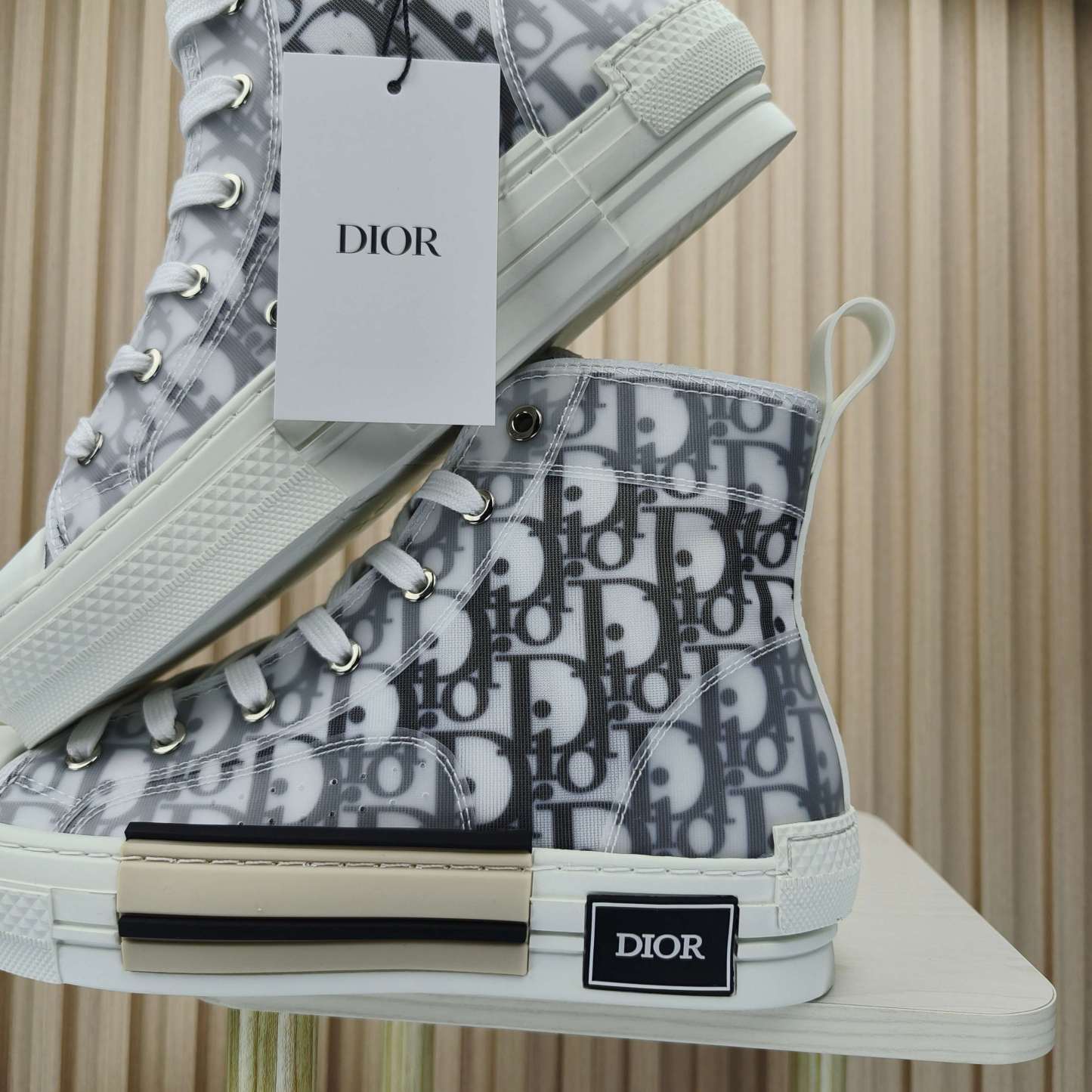 D Style casual high-top sneakers