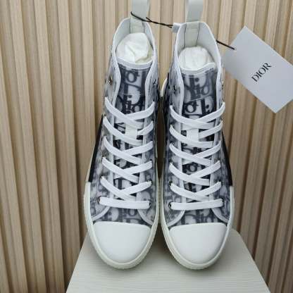 D Style casual high-top sneakers