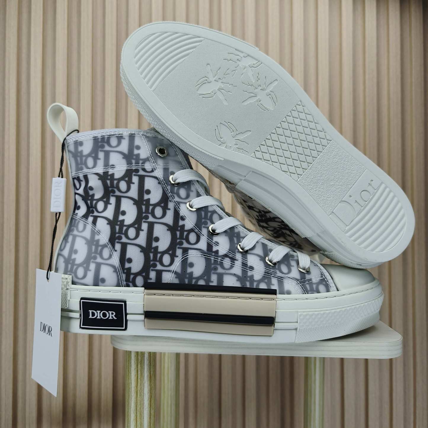 D Style casual high-top sneakers