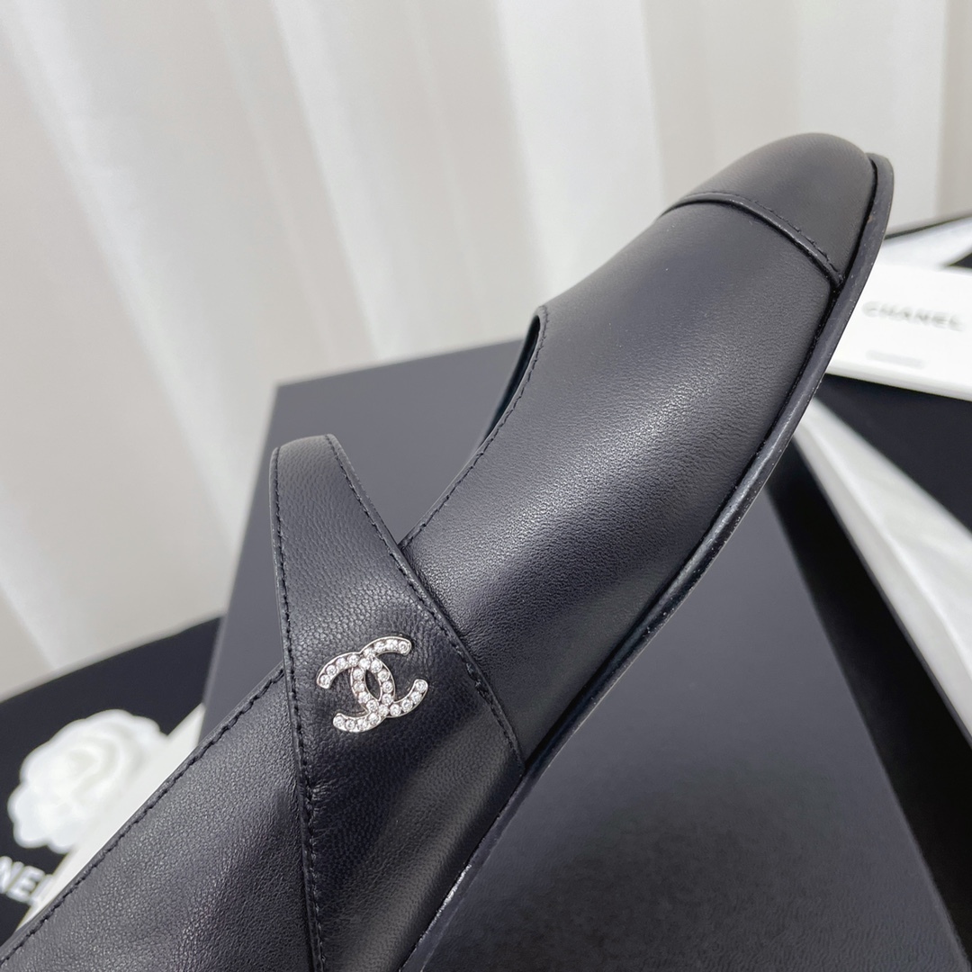 C Style buckle strap shallow flat shoes