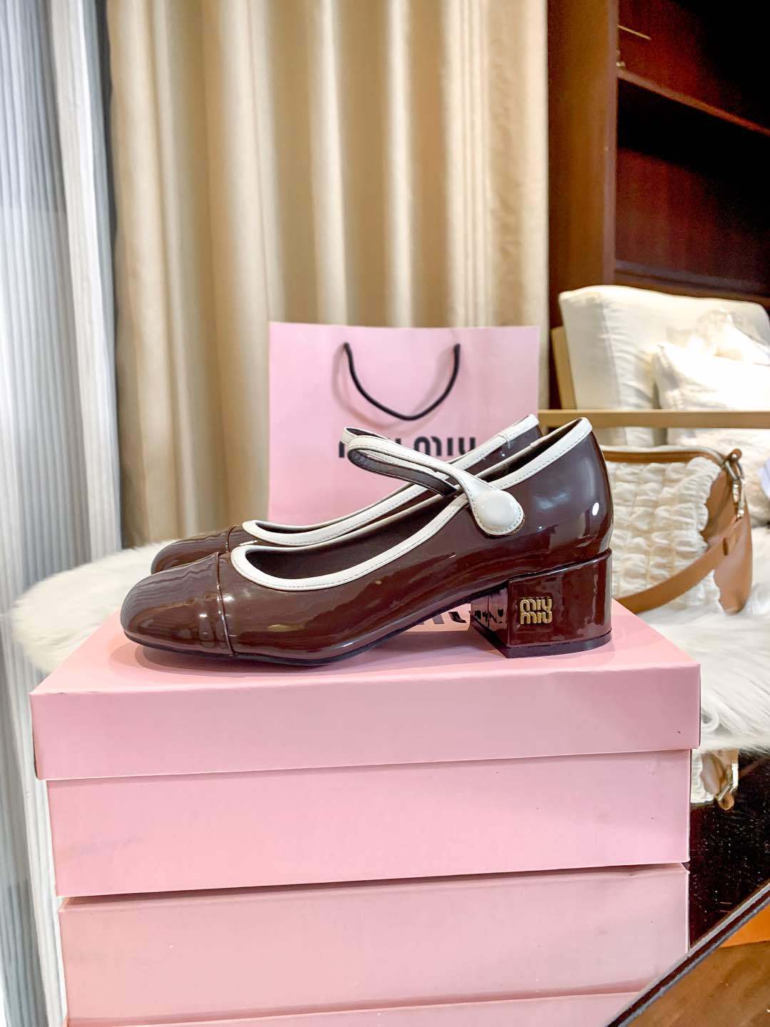 M Style Strap Chunky Heel Mary Jane Shoes