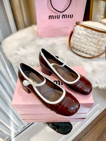 M Style Strap Chunky Heel Mary Jane Shoes