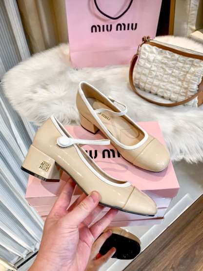 M Style Strap Chunky Heel Mary Jane Shoes