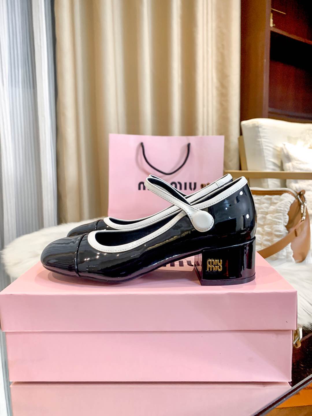 M Style Strap Chunky Heel Mary Jane Shoes