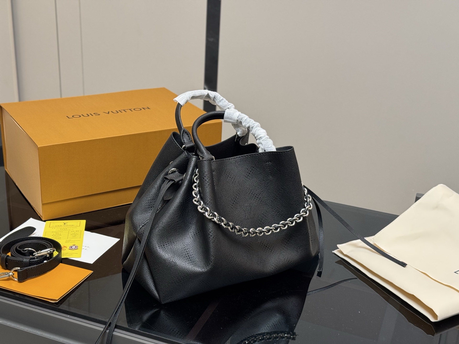 L Style Moonlight Goddess Bucket Bag size:33*23cm